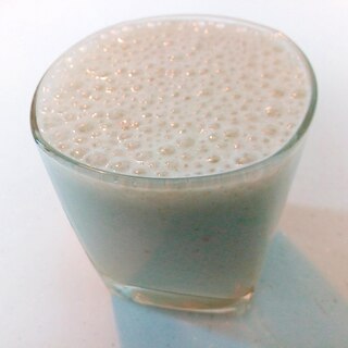 バナナ・キャベツ・アイコ・スプラウトの美甘酒ミルク